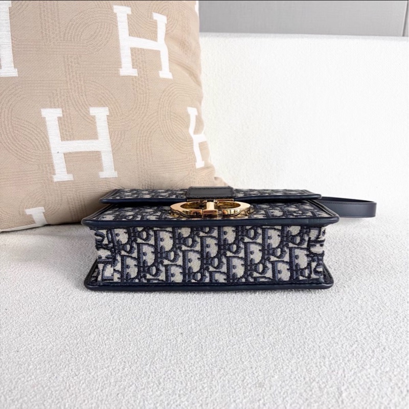 超低價🈶購證😍Dior迪奧老花刺繡金扣Montaigne蒙田30單肩斜挎側背包-10