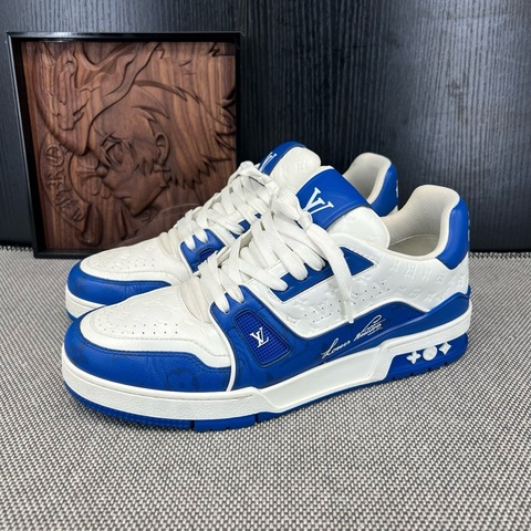Louis Vuitton路易威登 trainer 白藍浮雕 41.5 碼