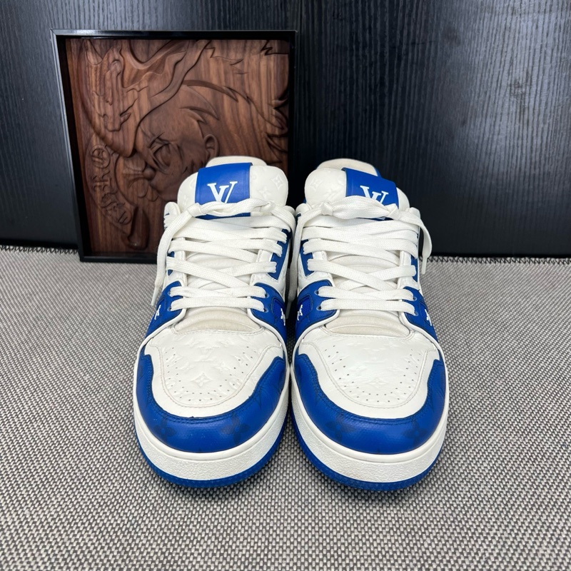 Louis Vuitton路易威登 trainer 白藍浮雕 41.5 碼-1