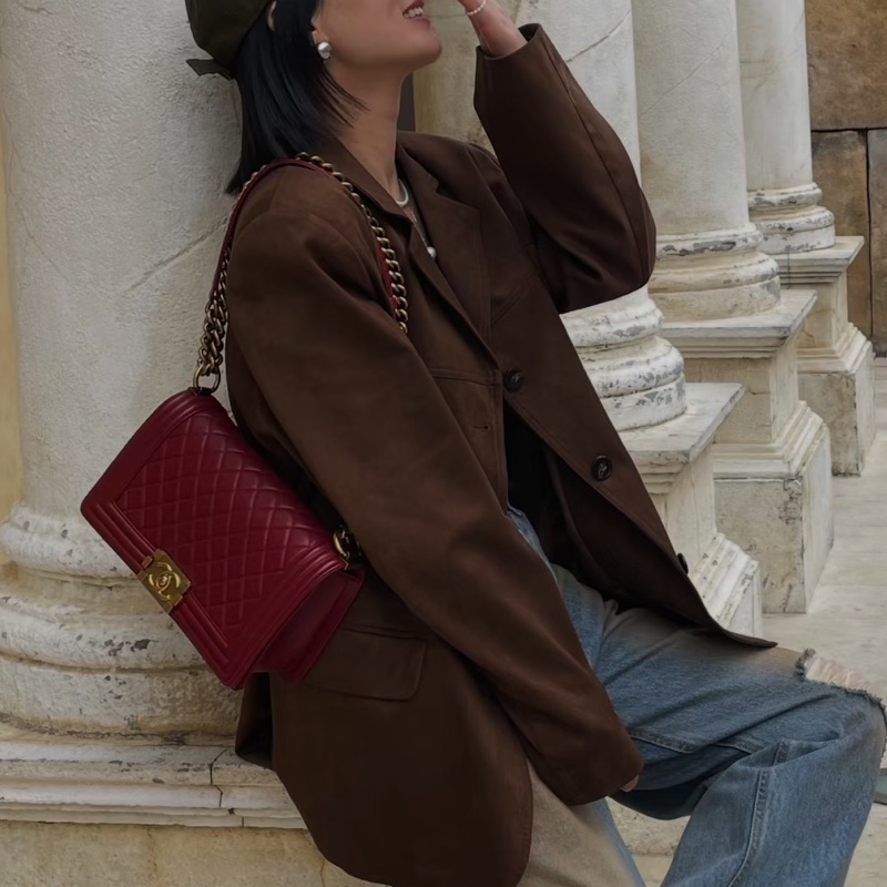 CHANEL專櫃25W🍄有購證香奈兒酒紅色金扣 中號leboy25 單肩斜挎包-2