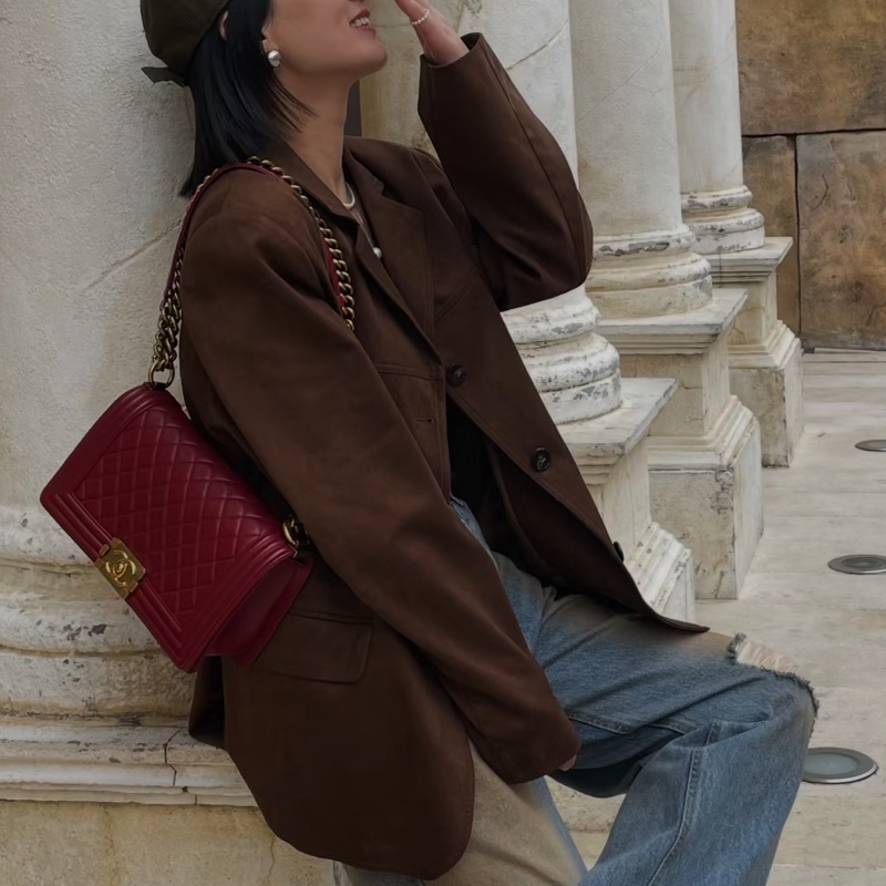 CHANEL專櫃25W🍄有購證香奈兒酒紅色金扣 中號leboy25 單肩斜挎包-18