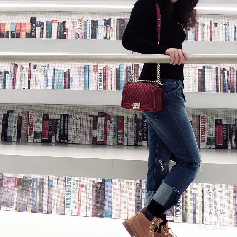 CHANEL專櫃25W🍄有購證香奈兒酒紅色金扣 中號leboy25 單肩斜挎包-19