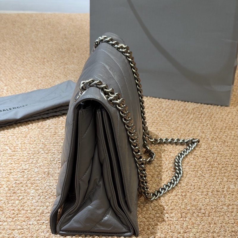Balenciaga巴黎世家CRUSH鏈條沙漏包水泥灰牛皮-4