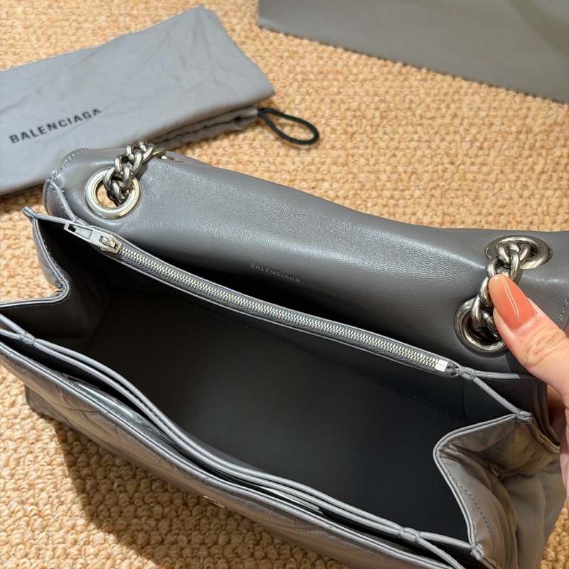 Balenciaga巴黎世家CRUSH鏈條沙漏包水泥灰牛皮-7
