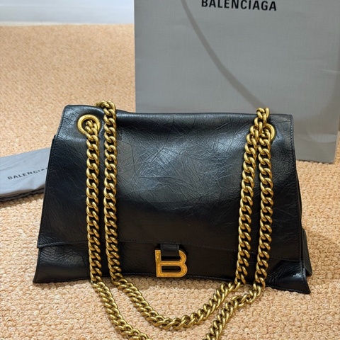 Balenciaga巴黎世家Crush黑色油蠟皮金扣鏈條包