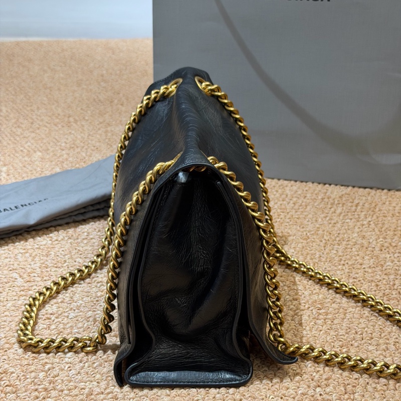 Balenciaga巴黎世家Crush黑色油蠟皮金扣鏈條包-1