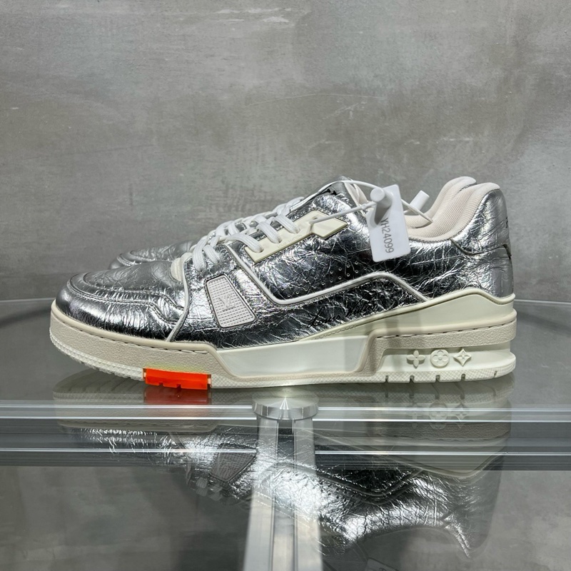 Louis Vuitton路易威登 Trainer 錫紙銀  42碼-2