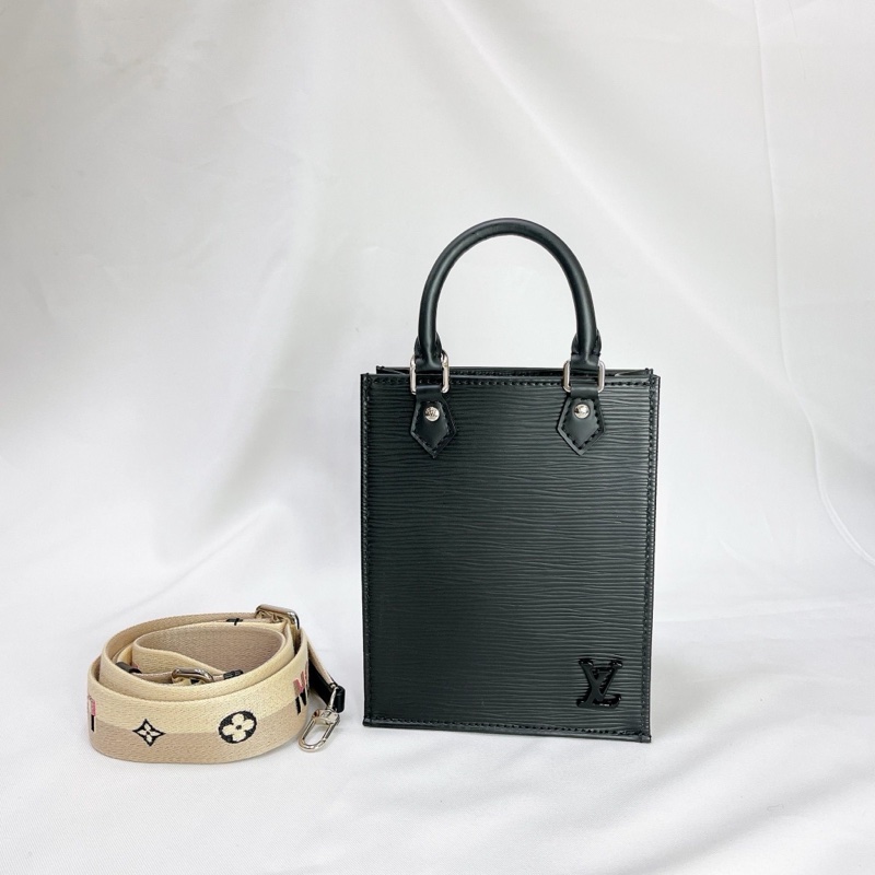 莉亞精品♡ LV M81238 水波紋琴譜包 二手-0