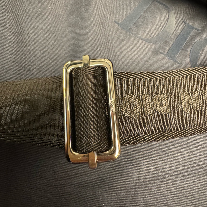 Dior Hit the Road 翻蓋信使包-13