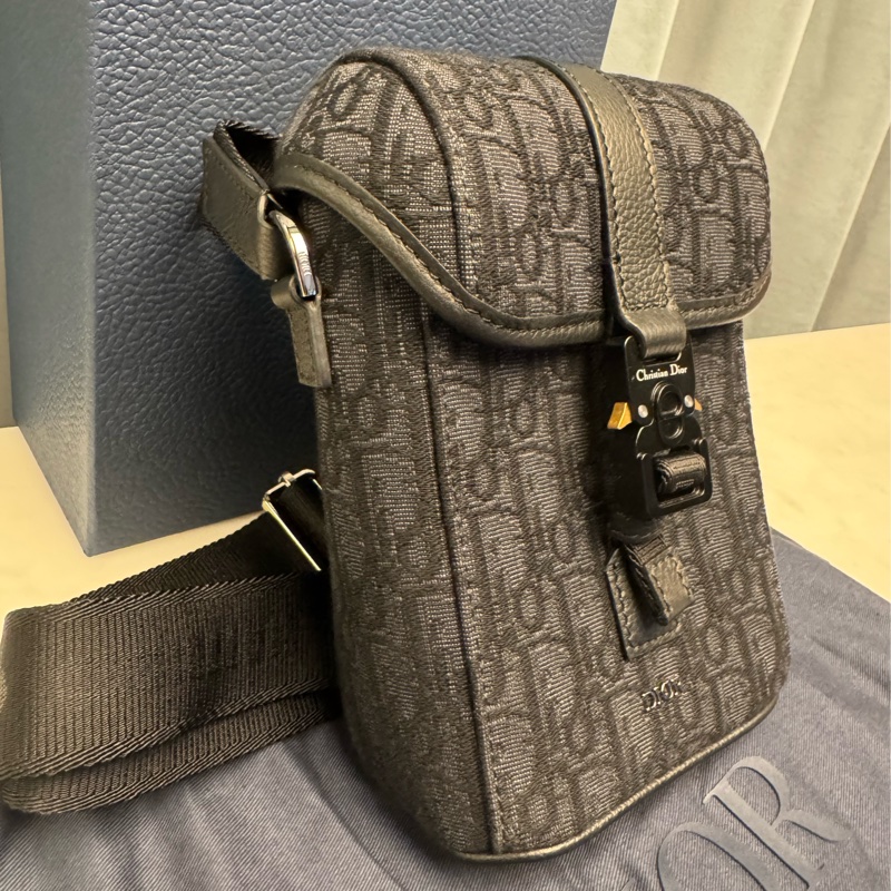 Dior Hit the Road 翻蓋信使包-2