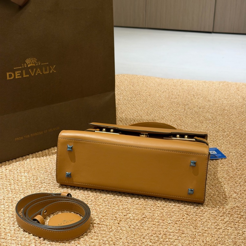 Delvaux 德爾沃Tempete焦糖色Box皮中號手提斜挎包-6