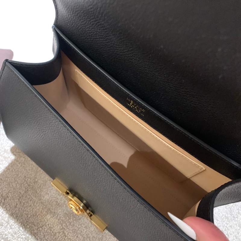 MOYNAT莫奈rejane黑色牛皮金扣 提挎包-8