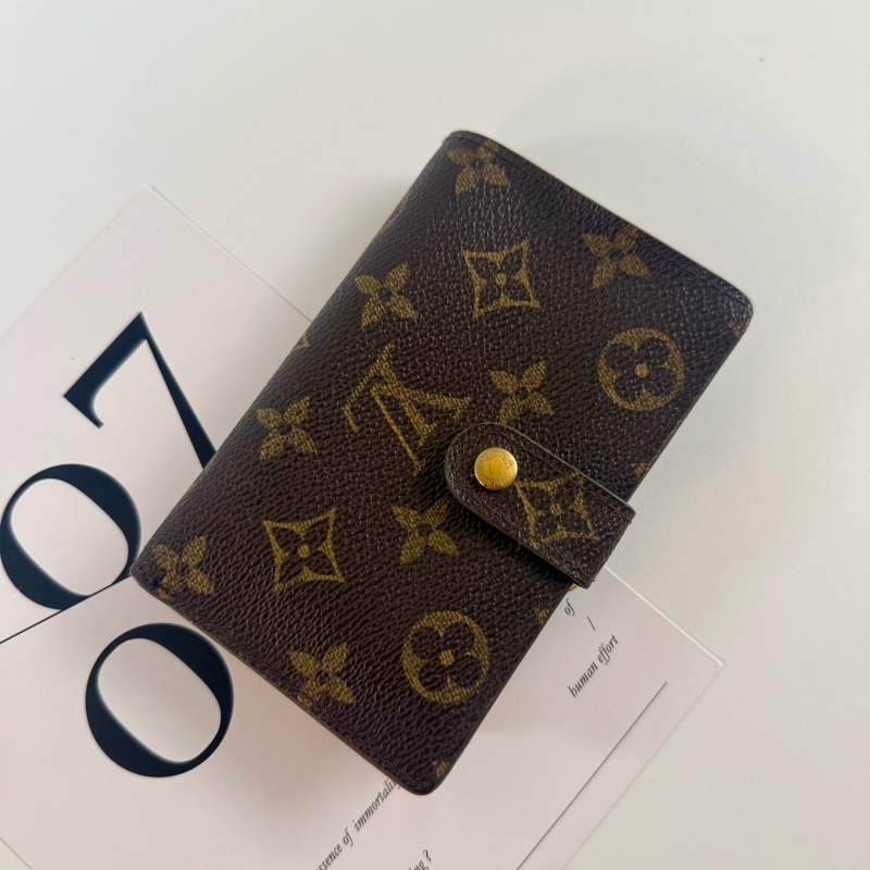 ✔️LV Louis Vuitton 路易威登 Monogram M61674 蝴蝶釦中夾-2