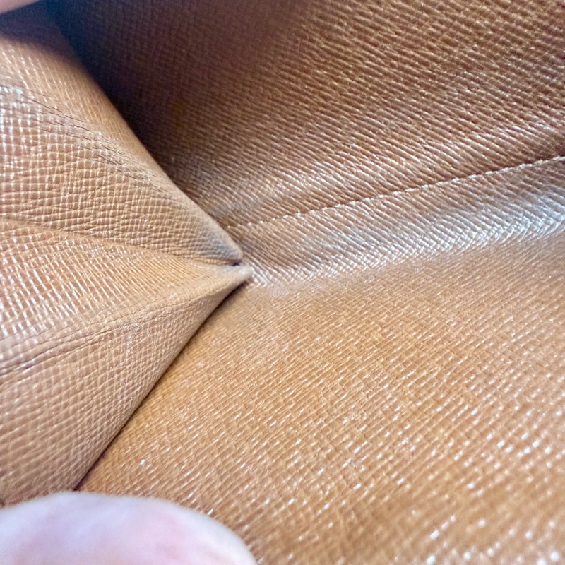 ✔️LV Louis Vuitton 路易威登 Monogram M61674 蝴蝶釦中夾-31