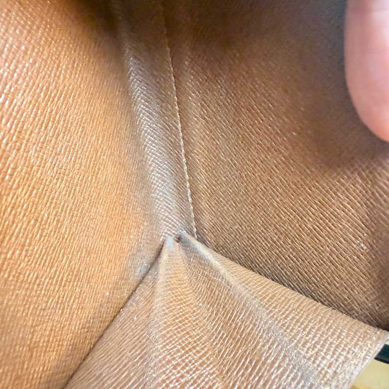 ✔️LV Louis Vuitton 路易威登 Monogram M61674 蝴蝶釦中夾-32