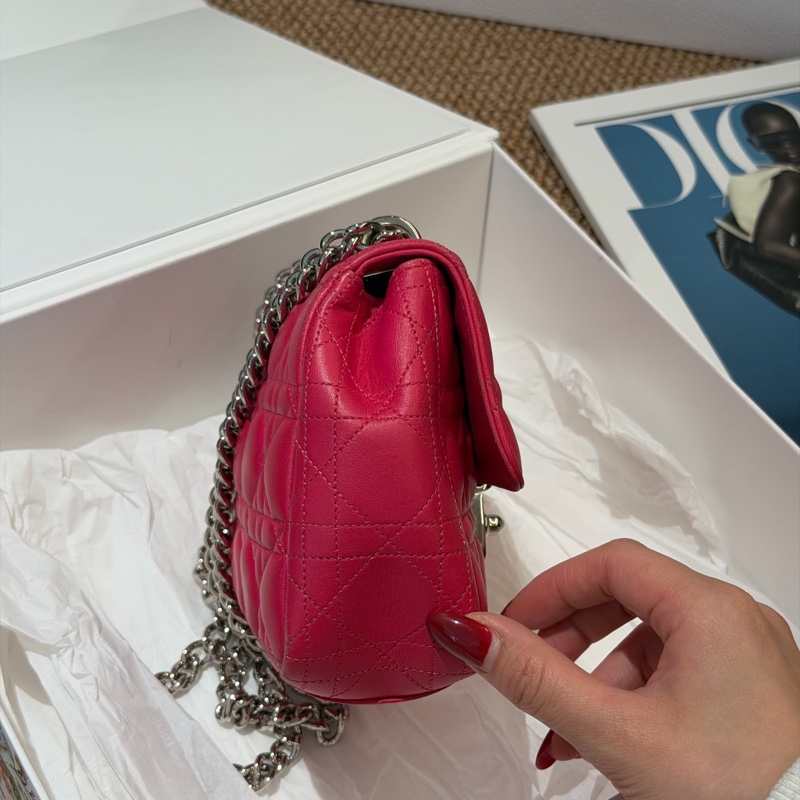 Dior迪奧玫粉色菱格紋小羊皮銀扣鏈條包單-2