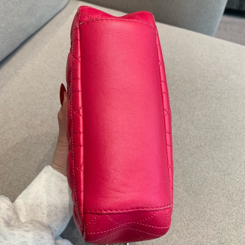 Dior迪奧玫粉色菱格紋小羊皮銀扣鏈條包單-14