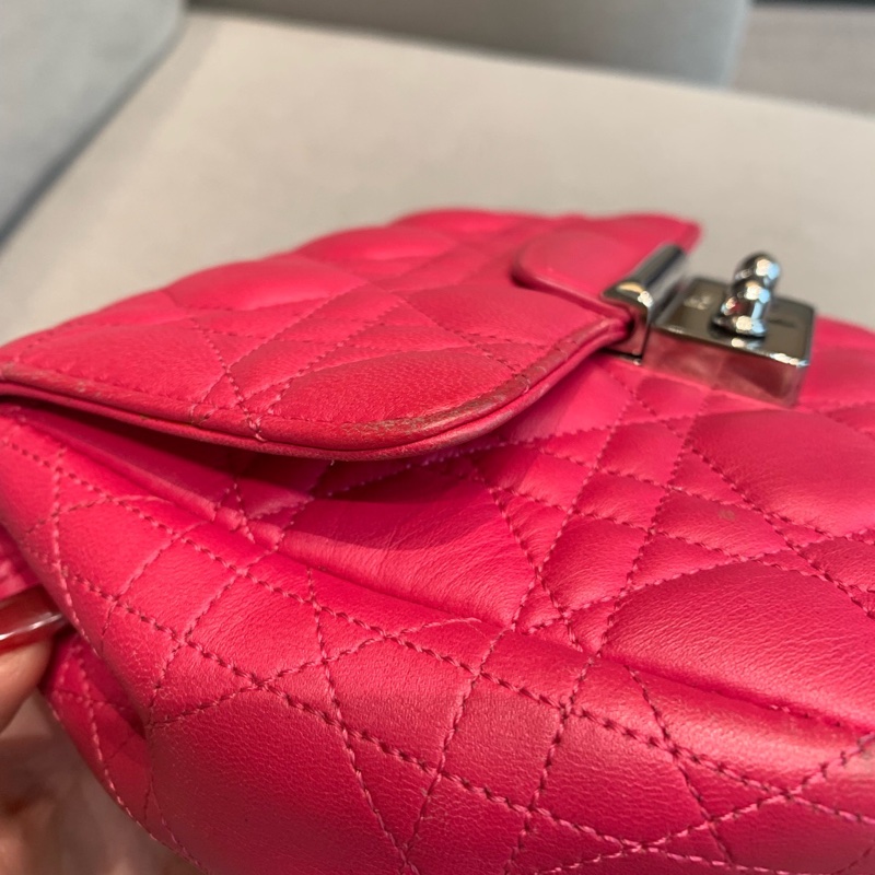 Dior迪奧玫粉色菱格紋小羊皮銀扣鏈條包單-19