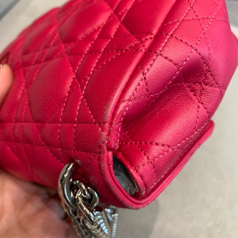 Dior迪奧玫粉色菱格紋小羊皮銀扣鏈條包單-22