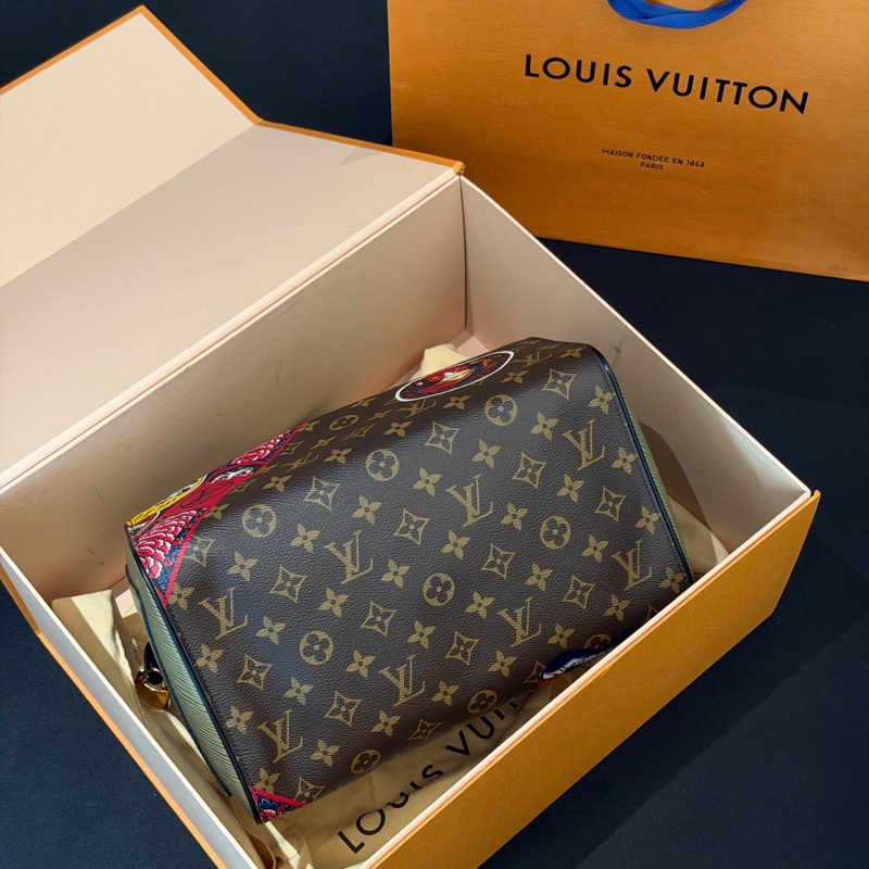 LV山本寬齋老花speedy30限定收藏款手提包-5