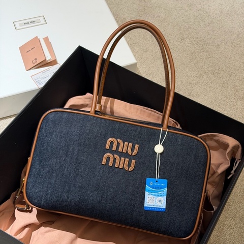 全新全套MIUMIU牛仔beau公文包