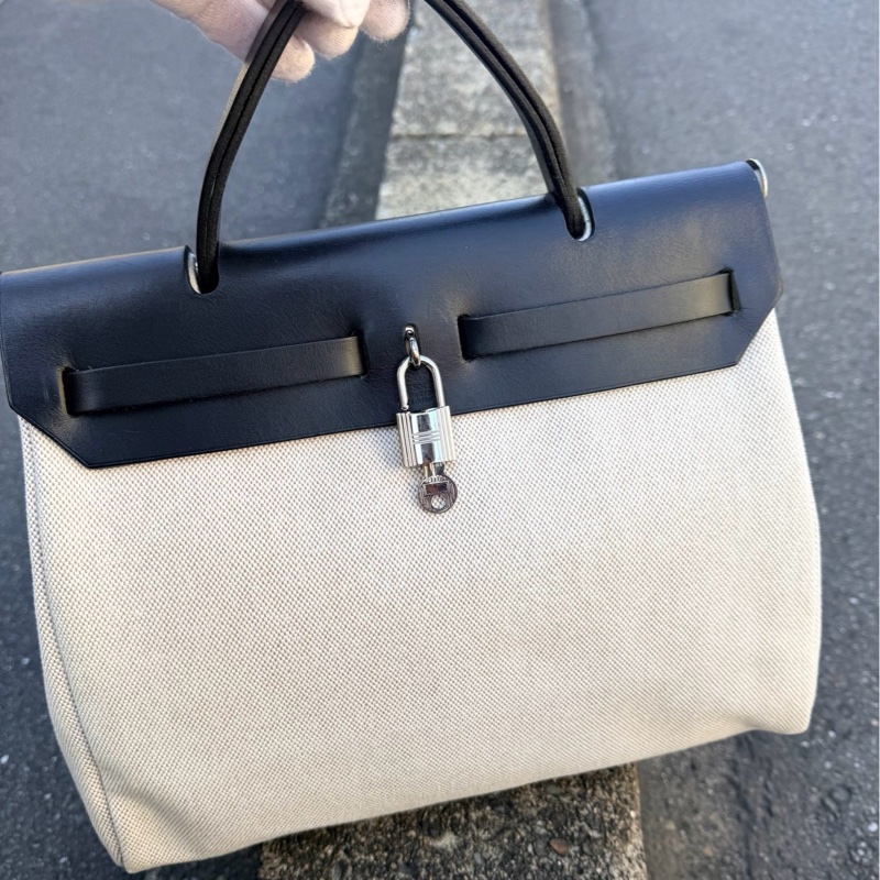 Hermes Herbag 31 黑色皮革 （附黑白替換袋）-4