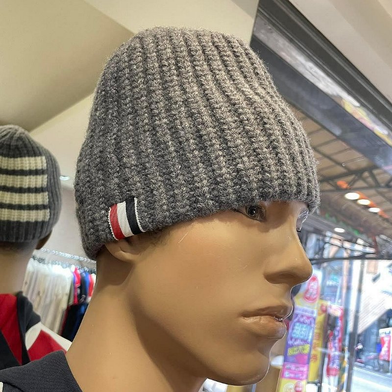 💎Han's house精品服飾💎THOM BROWNE TB 四槓 美利奴羊毛 100% 羊毛 毛帽 帽子-3