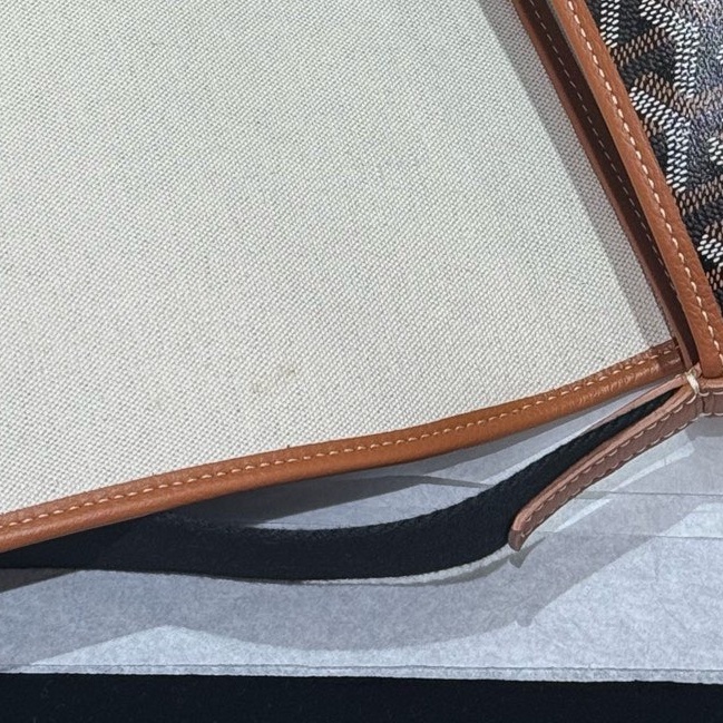 GOYARD/戈雅 Capetien棕色老花郵差包 容量巨大 男女通用 23年編碼 尺寸35*27-8