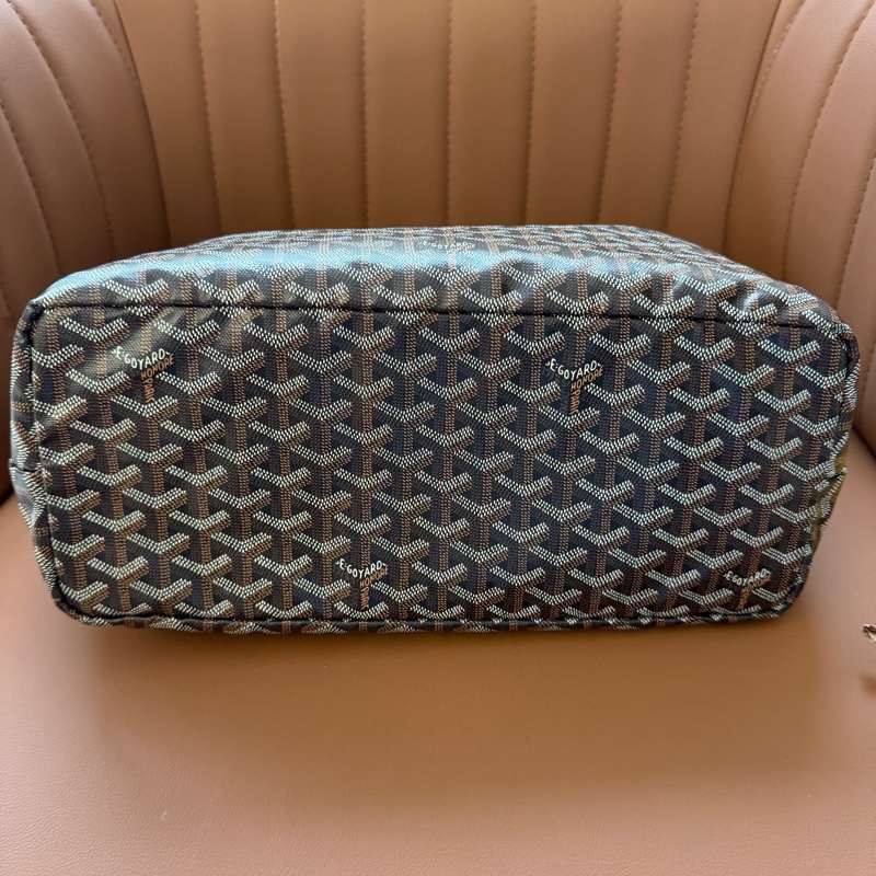 Goyard戈雅 購物袋托特包中號子母包 23年百搭黑色，內里有一點點筆跡-3