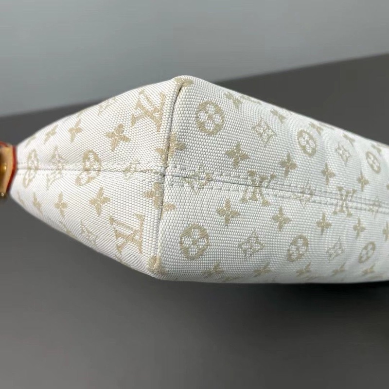 LV 芯片款 沙丘色飯盒包 24s限定牛津布款,很溫柔的顏色 18*13*6 9新 配件塵袋-7