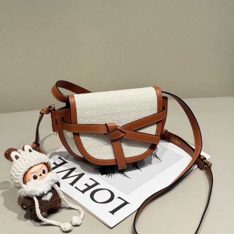 Loewe gate mini 焦糖色 牛皮 蝴蝶結 馬鞍包12.5*21*9.5 95新 配件塵袋-7