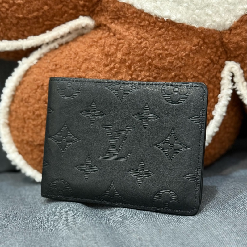 Lv黑壓紋短夾✨最新晶片款-1