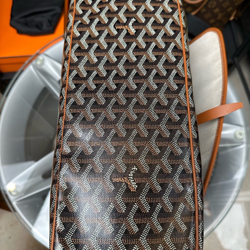 Goyard戈雅焦糖色Capetien帆布拼皮老花滿印翻蓋郵差包 23 編碼-3