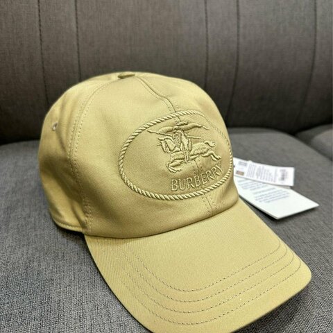 💎Han's house精品服飾💎 BURBERRY 刺繡 戰馬 帽子 義大利製 現貨M 原價13500