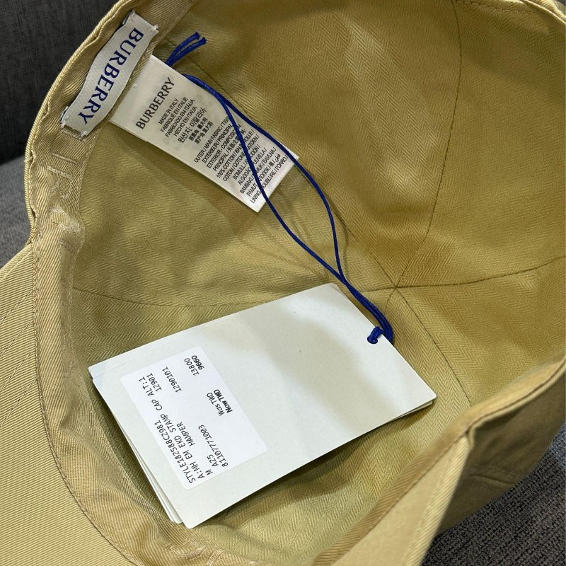 💎Han's house精品服飾💎 BURBERRY 刺繡 戰馬 帽子 義大利製 現貨M 原價13500-3