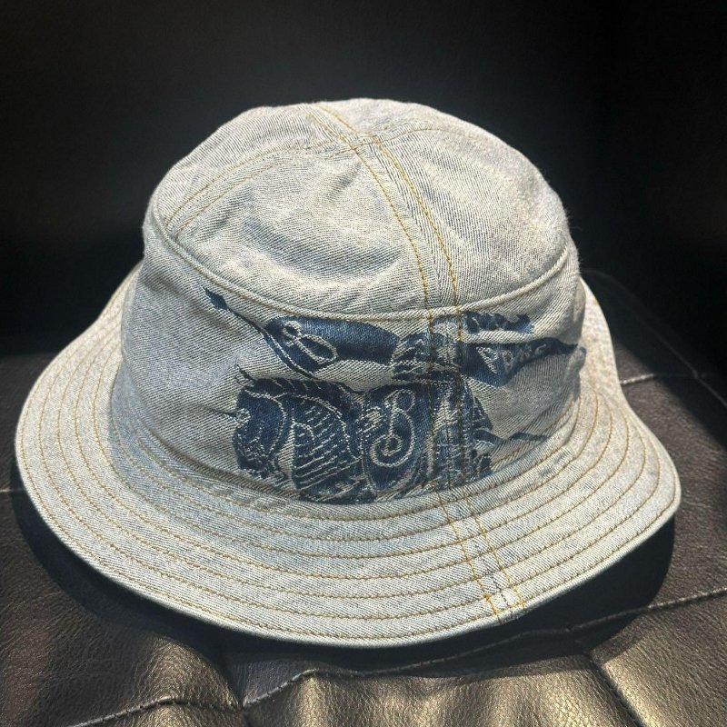 💎Han's house精品服飾💎BURBERRY 戰馬 漁夫 帽子 男女可帶 原價14200-0