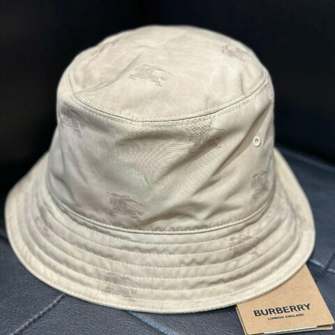 💎Han's house精品服飾💎 BURBERRY 戰馬 漁夫 帽子 男女可帶 現貨M 原價18200