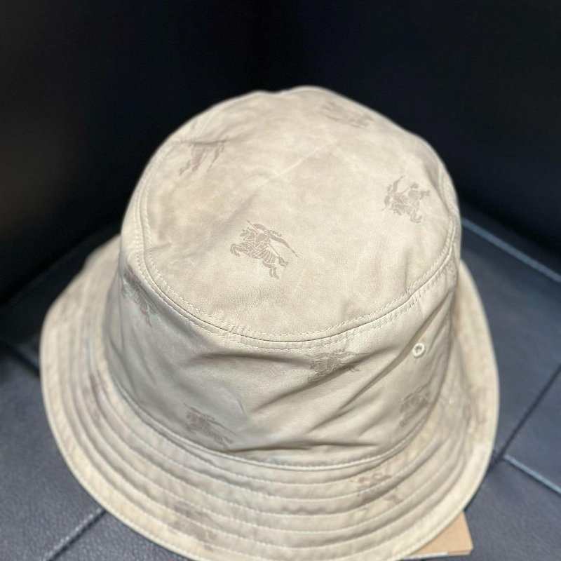 💎Han's house精品服飾💎 BURBERRY 戰馬 漁夫 帽子 男女可帶 現貨M 原價18200-3