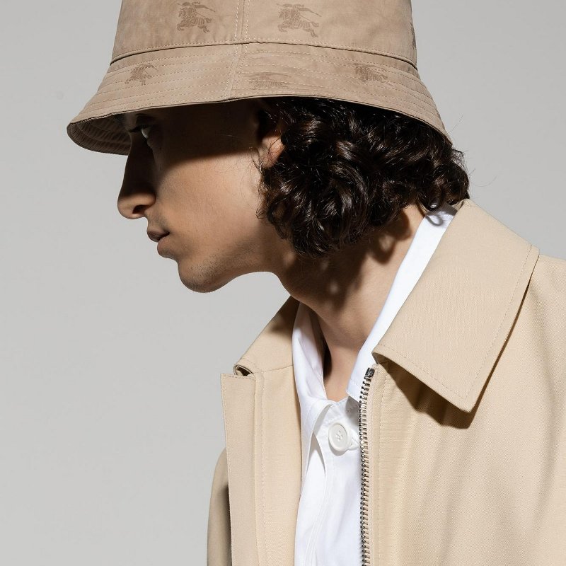 💎Han's house精品服飾💎 BURBERRY 戰馬 漁夫 帽子 男女可帶 現貨M 原價18200-6