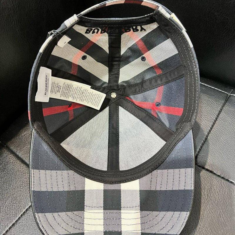 💎Han's house精品服飾💎BURBERRY 格紋 刺繡字 帽子-2