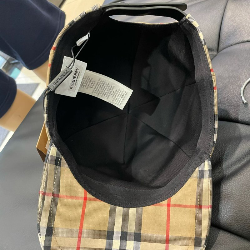 💎Han's house精品服飾💎BURBERRY 帽子 義大利製 現貨S-1