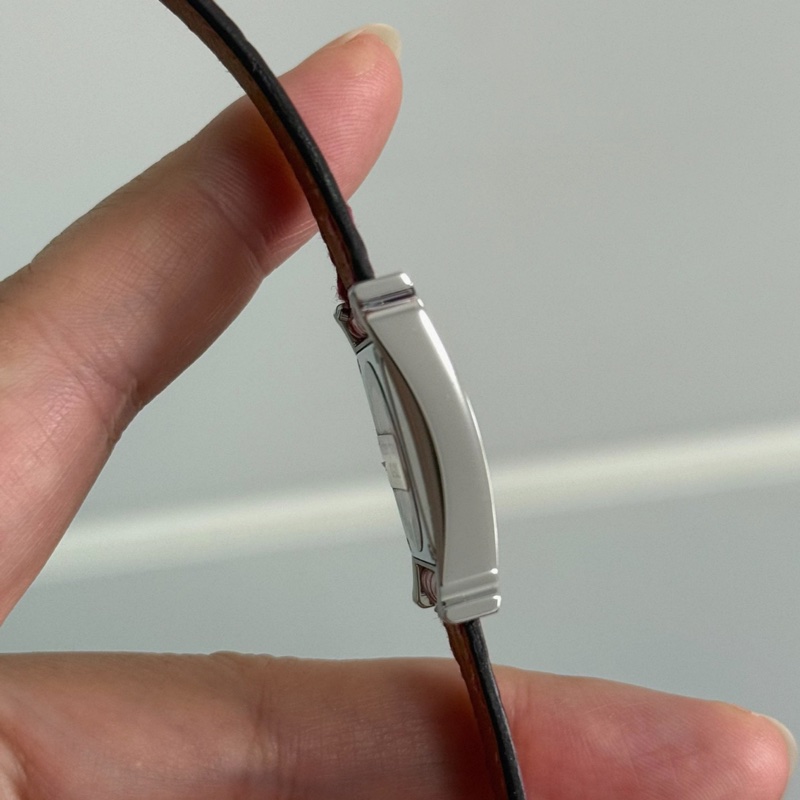 【超低價擁有鱷魚皮‼️富貴逼人✨富婆必備😆】HERMES 愛馬仕 HH1.235 w 047211ww 00 鑽石手錶 原鑲鑽 石英腕表 鰐魚皮錶帶-6