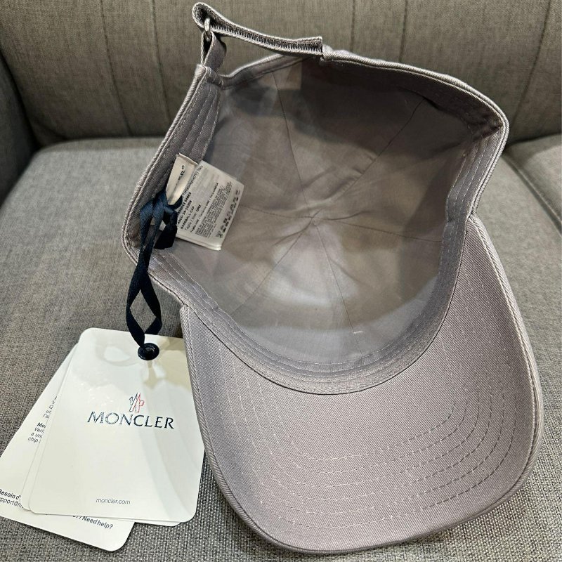 💎Han's house精品服飾💎moncler 立體 刺繡 LOGO 帽子 現貨 原價12700-3