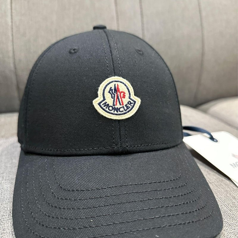 💎Han's house精品服飾💎moncler LOGO 帽子 黑 現貨 原價12400-1