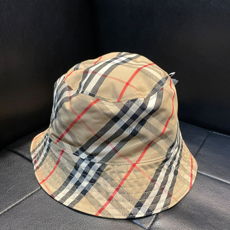 💎Han's house精品服飾💎BURBERRY TB 格紋 漁夫 帽子 雙面用 男女可帶 意大利製 現貨 原價13500-0