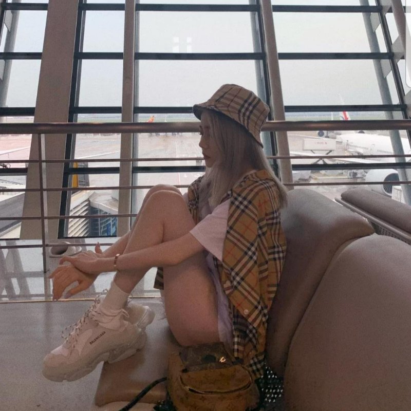 💎Han's house精品服飾💎BURBERRY TB 格紋 漁夫 帽子 雙面用 男女可帶 意大利製 現貨 原價13500-2