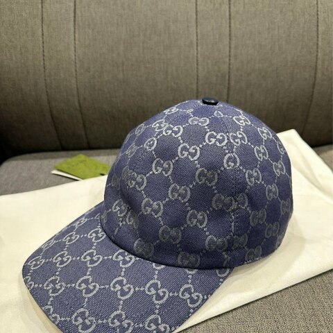 💎Han's house精品服飾💎GUCCI 滿版 老花 帽子 義大利製