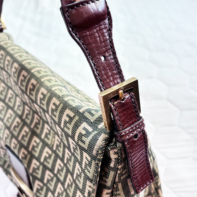FENDI 少見 編織背帶 雙色老花 腋下包 綠 Vintage-11