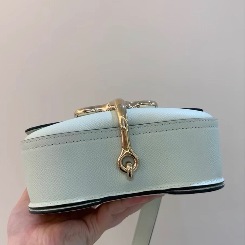 請先確認有貨再拍🩷有購證✨ Hermes愛馬仕 Della氣泡綠金扣屁股包 單肩包 w刻帶票-5