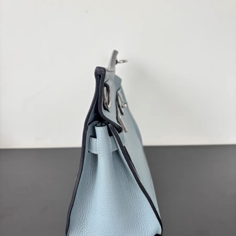 請先確認有貨再拍🩷 Hermes Jypsisere 吉普赛28，天青色银扣，TC皮，-3